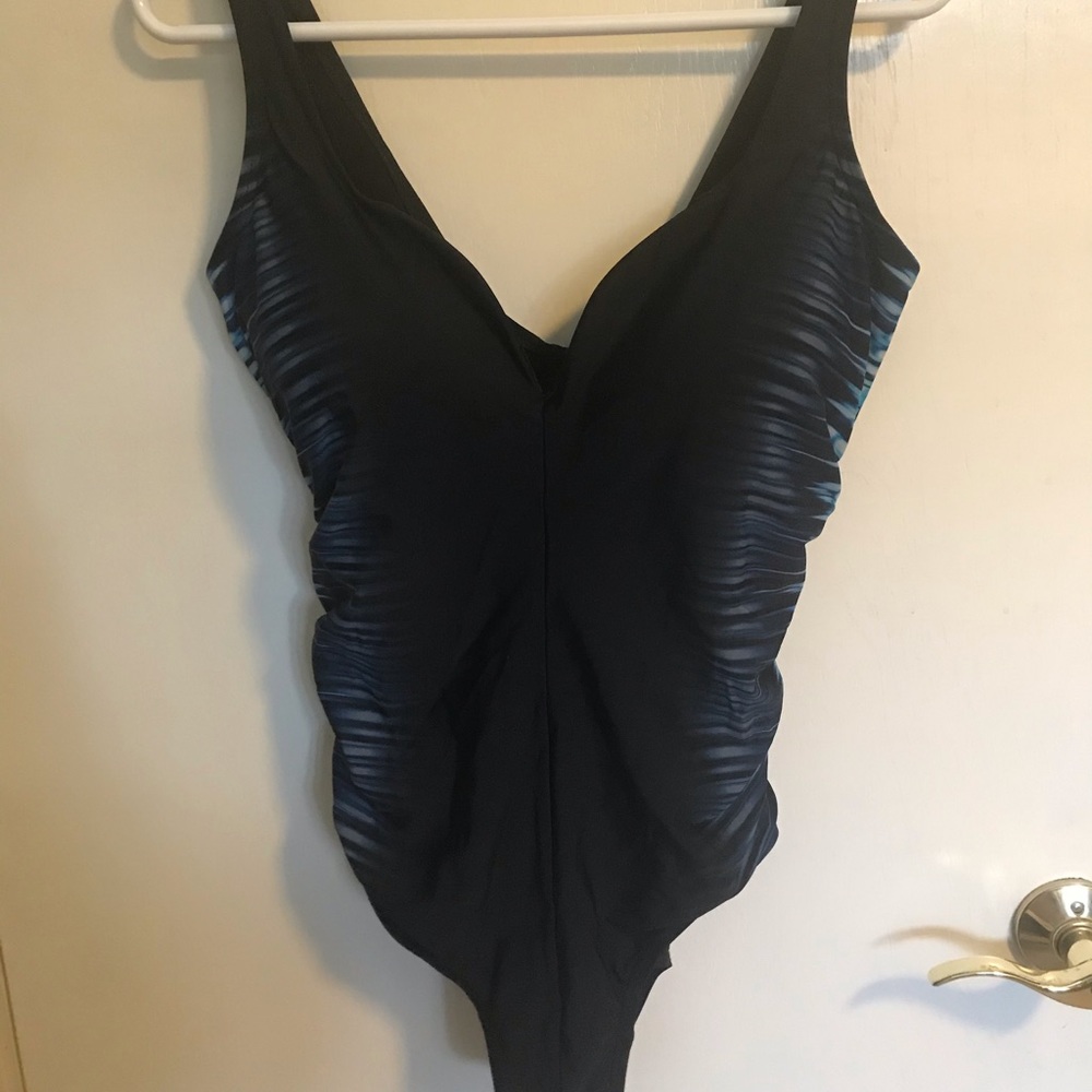 One piece swimsuit